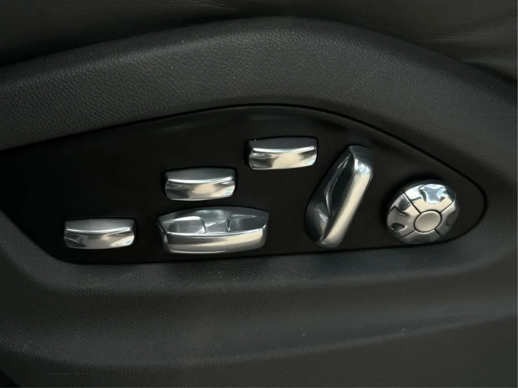 Porsche Cayenne photo 25
