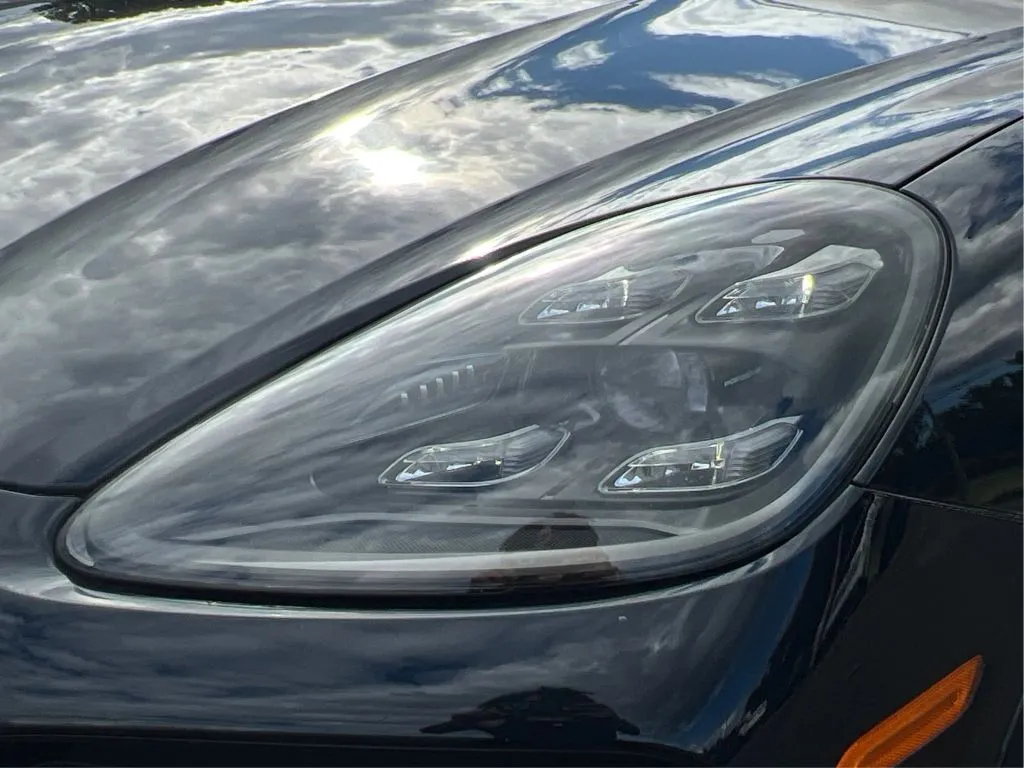 Porsche Cayenne photo 33