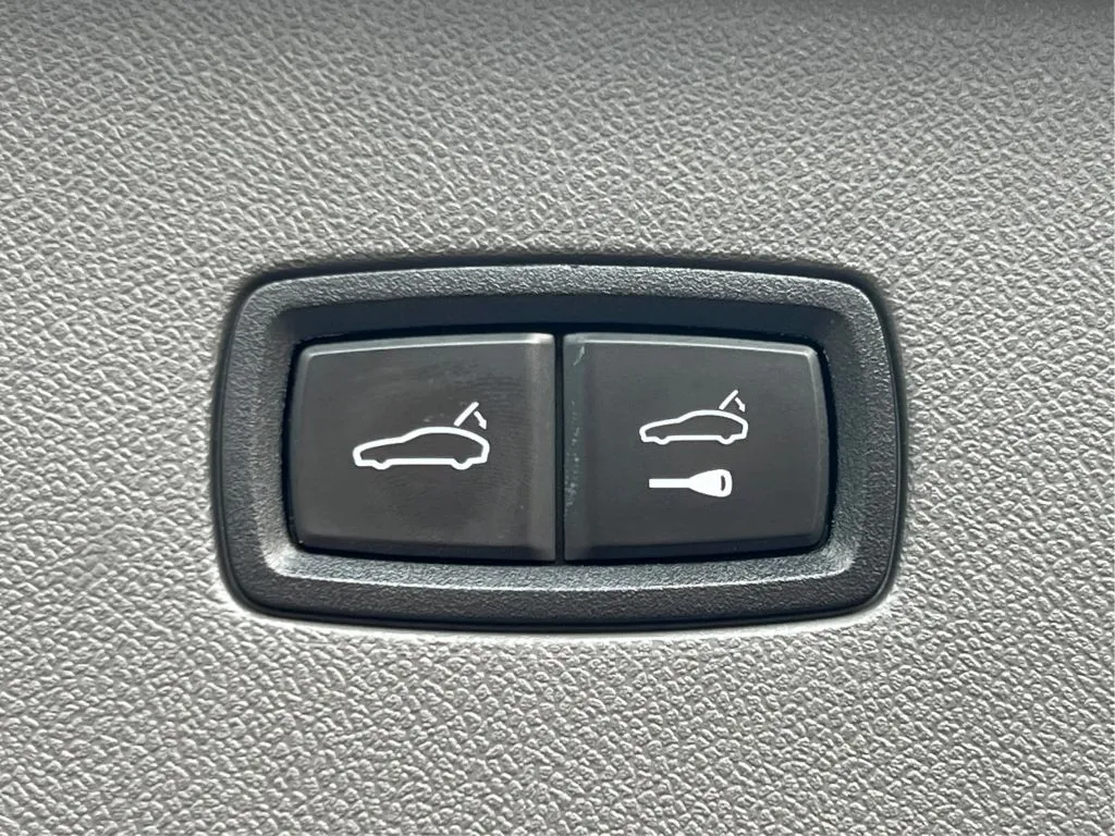 Porsche Cayenne photo 35