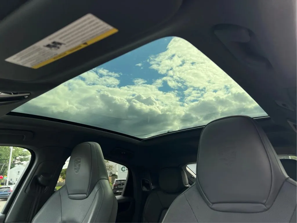 Porsche Cayenne photo 27