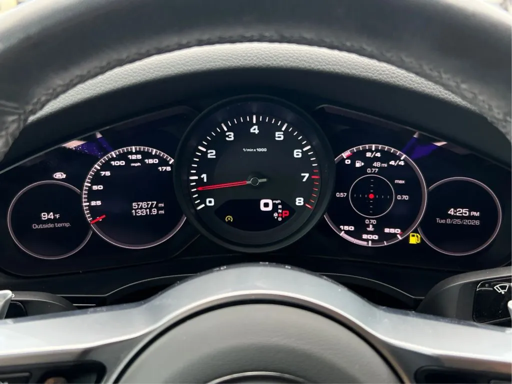 Porsche Cayenne photo 22