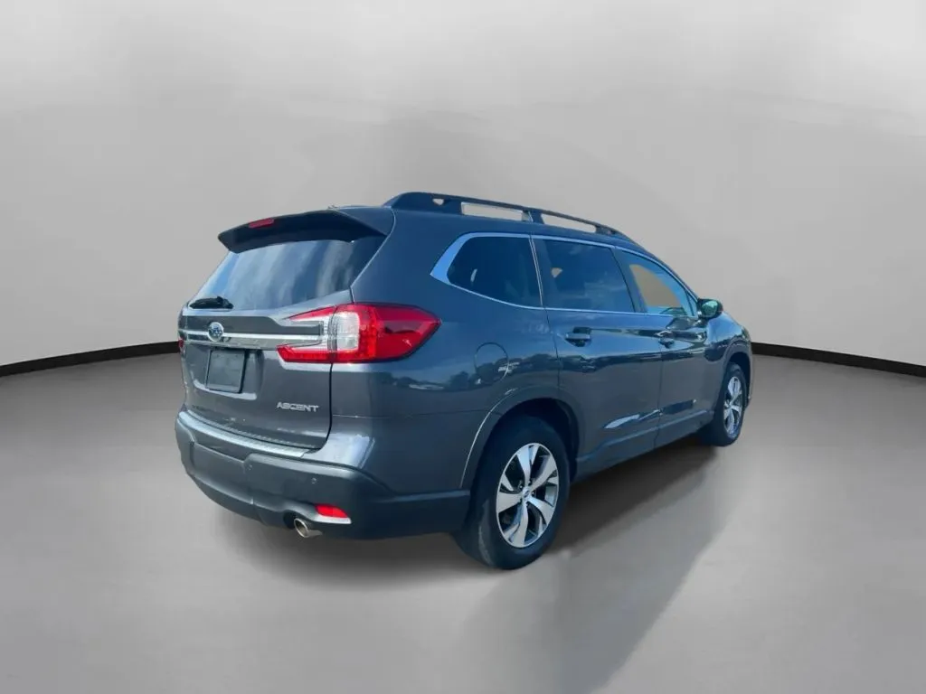 Subaru Ascent photo 9
