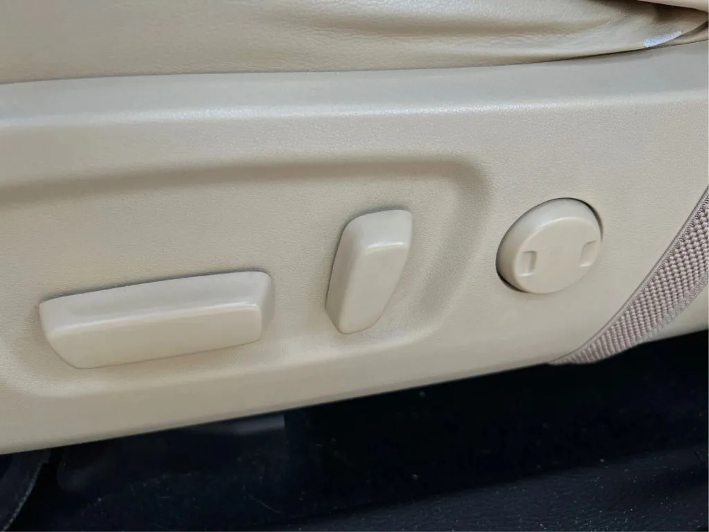 Toyota Highlander photo 24