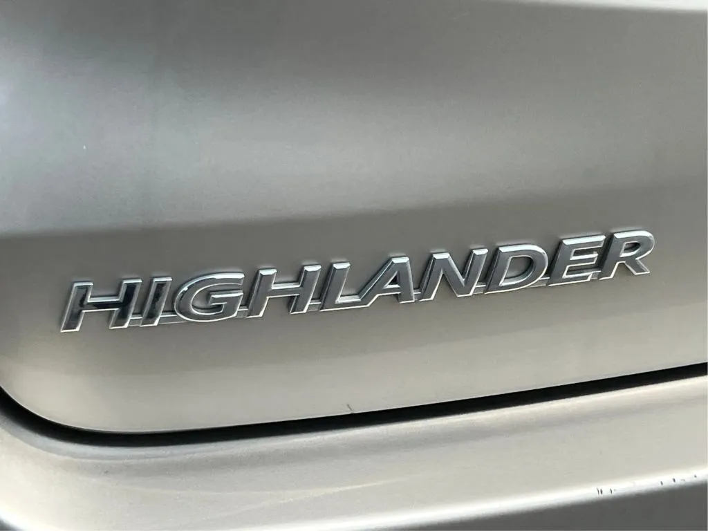Toyota Highlander photo 29