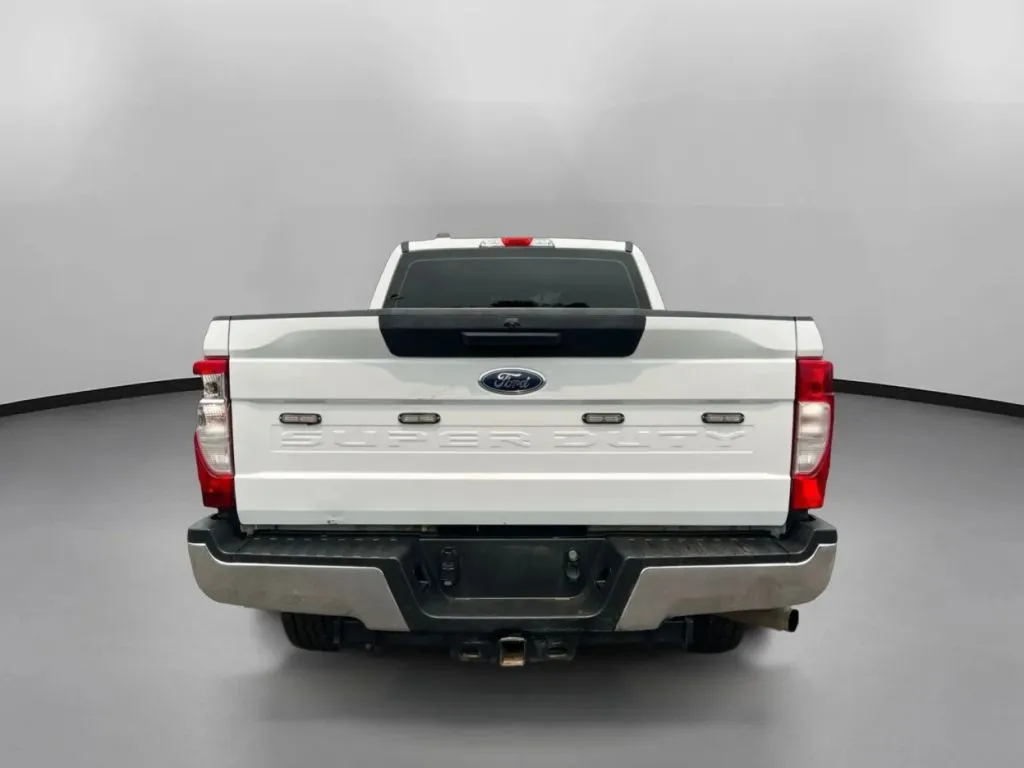 Ford F-250 photo 11