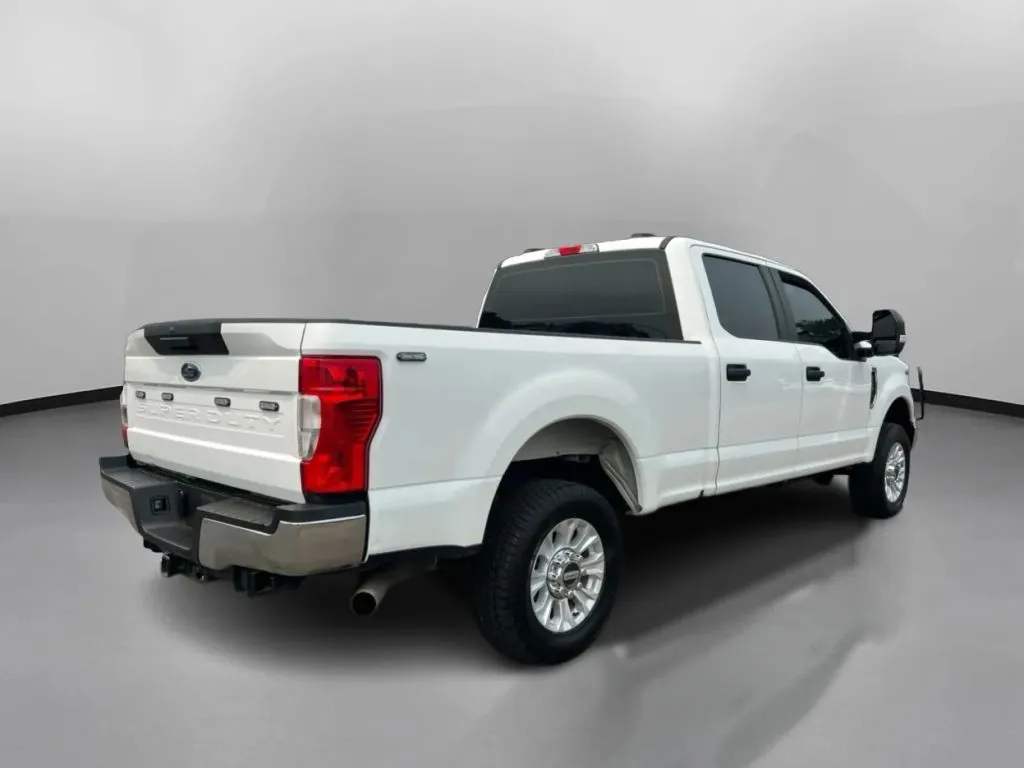 Ford F-250 photo 9
