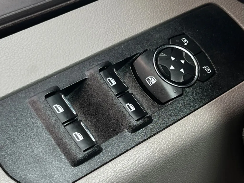 Ford F-250 photo 43