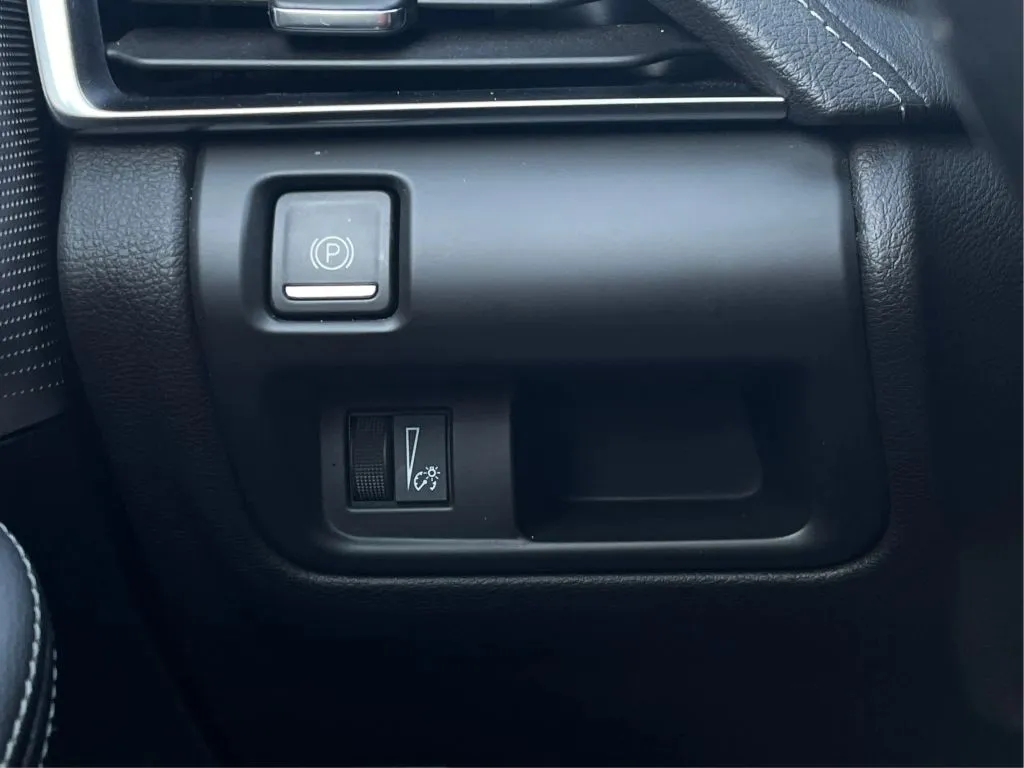 Cadillac CT5 photo 24