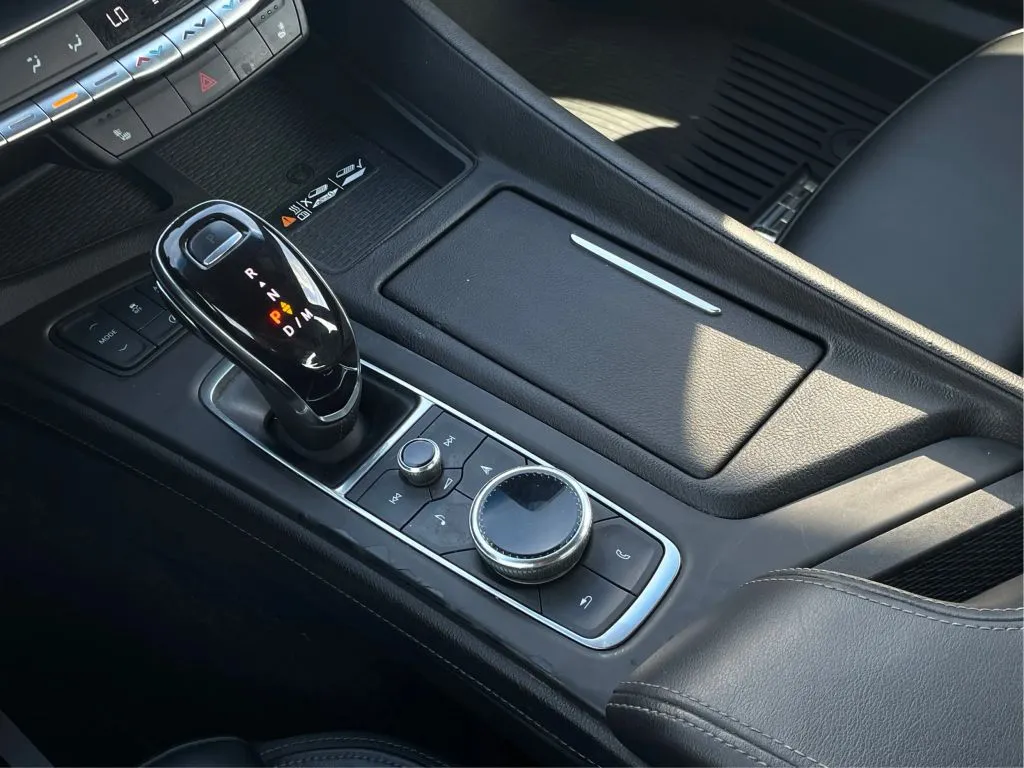 Cadillac CT5 photo 21
