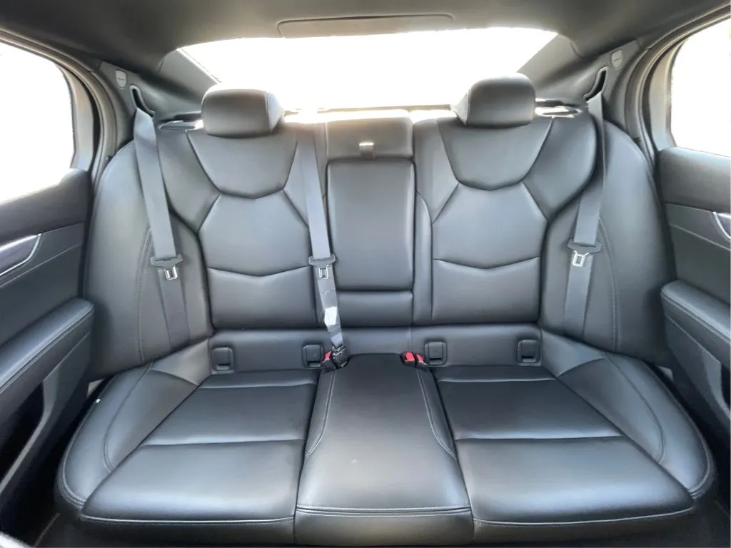 Cadillac CT5 photo 19