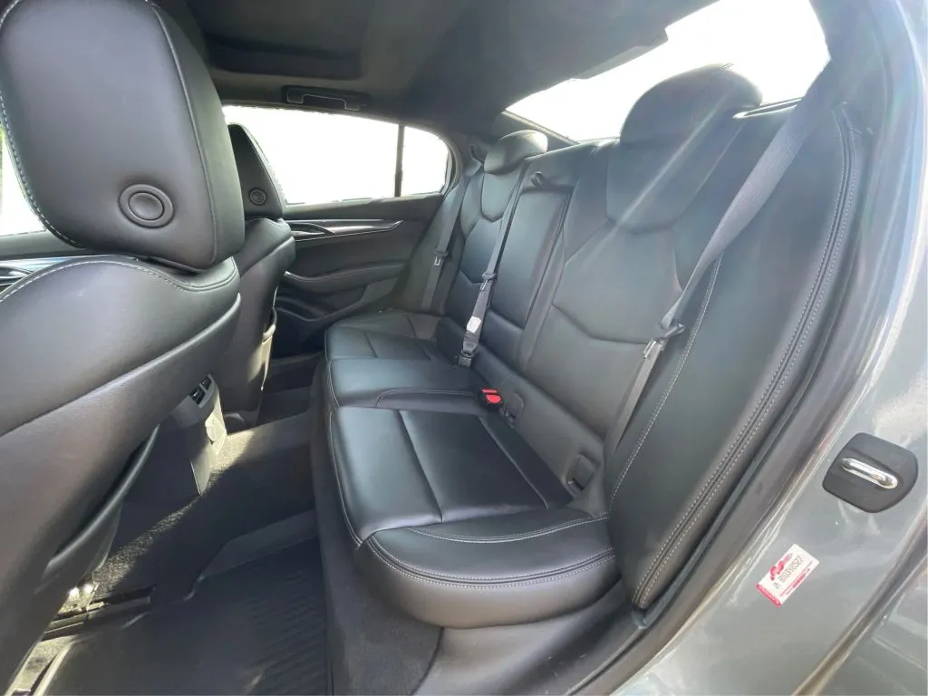 Cadillac CT5 photo 17