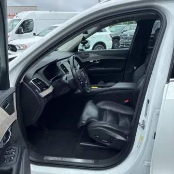Photos of 2021 Volvo XC90 T6 Inscription Sport Utility 4D for sale in Manchester, CT at Drivemax