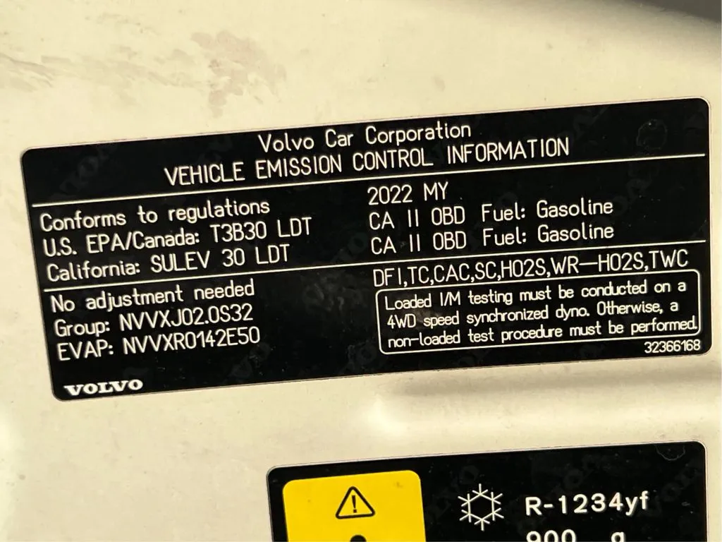 Volvo XC90 photo 28