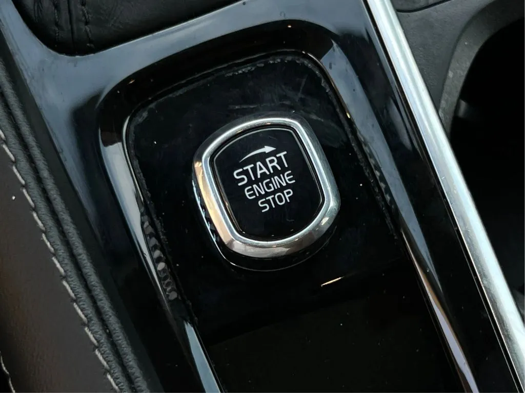 Volvo XC90 photo 41