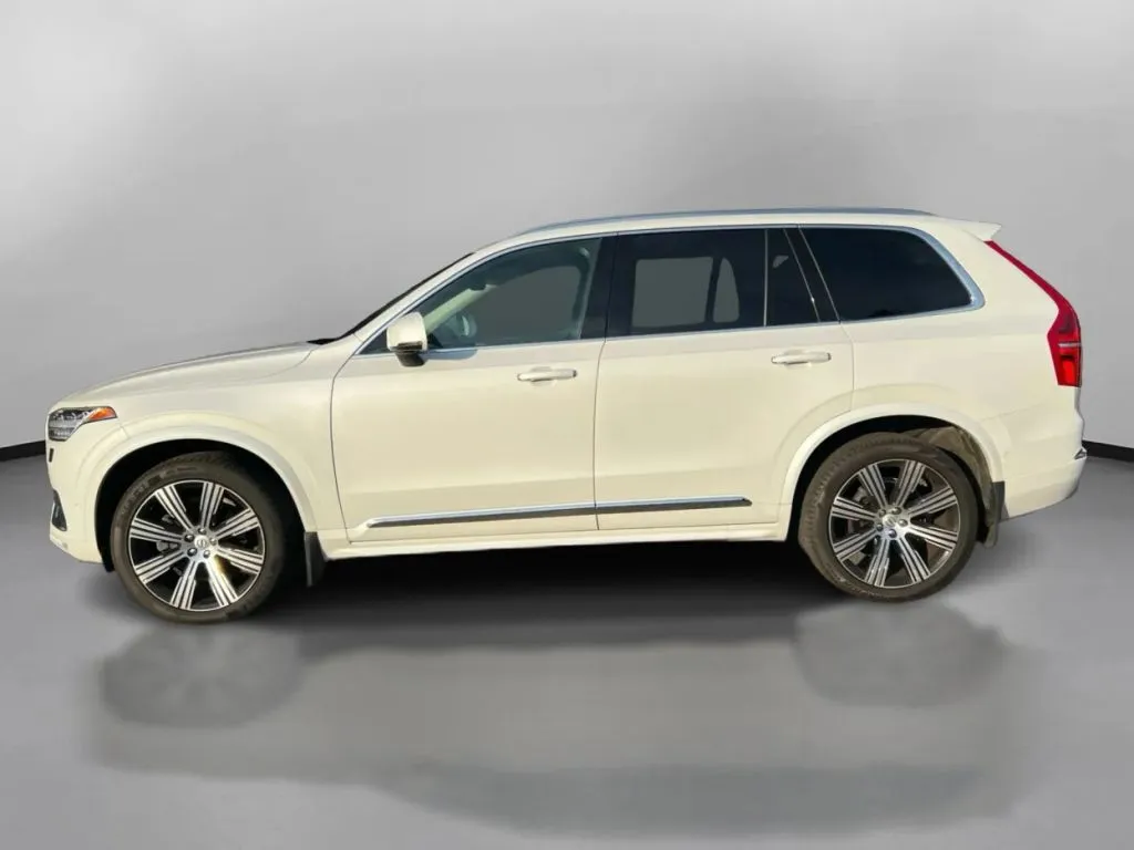 Volvo XC90 photo 15