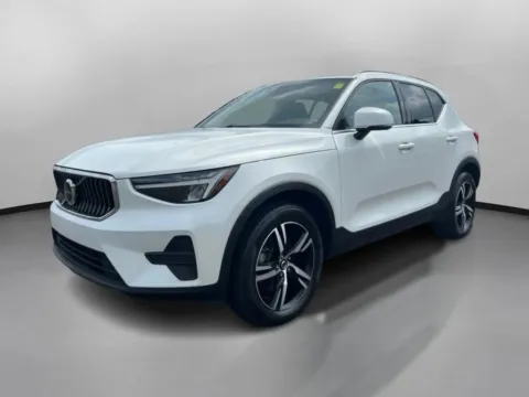 More photos of 2024 Volvo XC40 B5 Core Dark Theme Sport Utility 4D at Drivemax, CT
