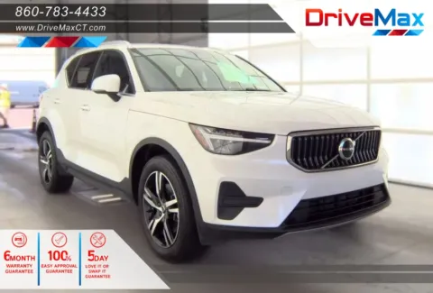 White 2024 Volvo XC40 B5 Core Dark Theme Sport Utility 4D for sale in Manchester, CT