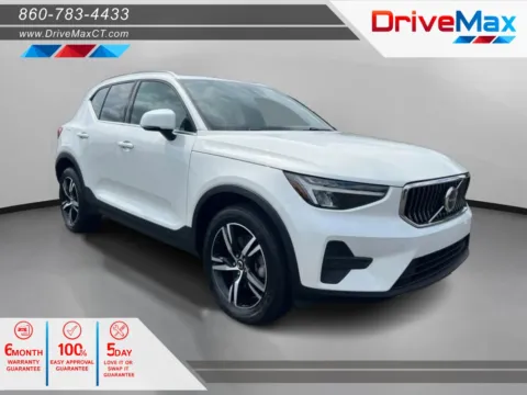 White 2024 Volvo XC40 B5 Core Dark Theme Sport Utility 4D for sale in Manchester, CT