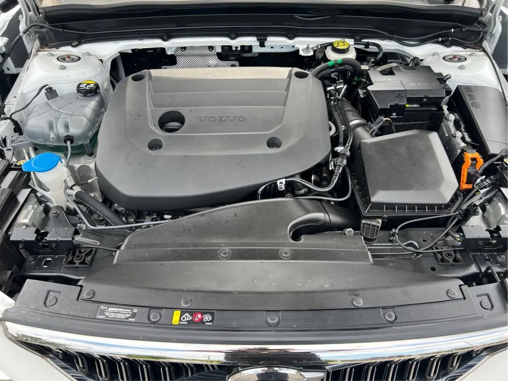 Volvo XC40 photo 28