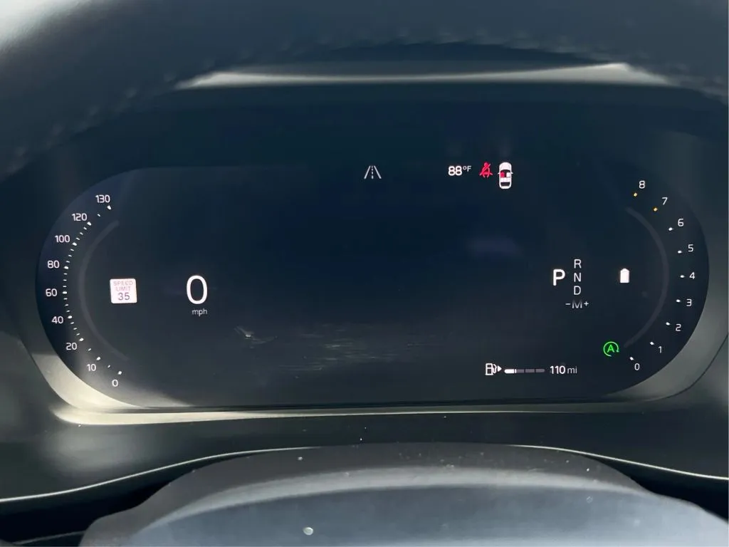 Volvo XC40 photo 22