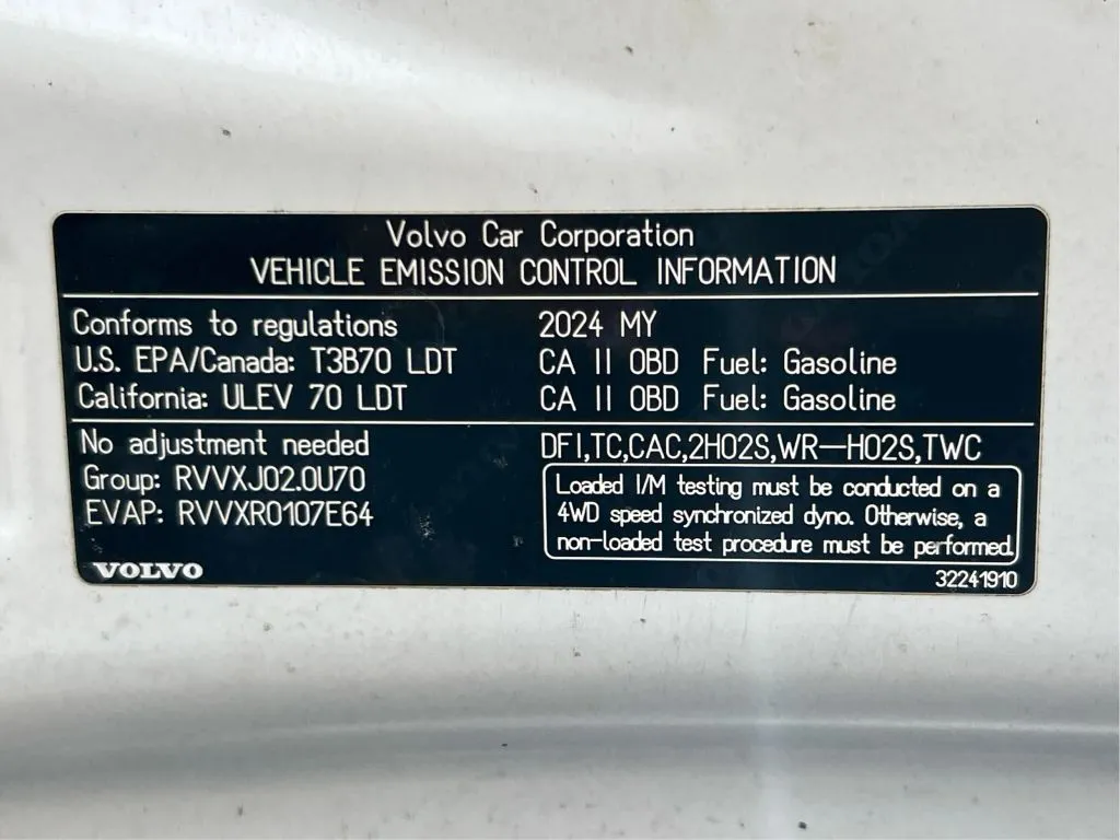 Volvo XC40 photo 27