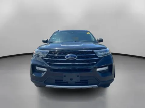 Another view of 2020 Ford Explorer XLT Sport Utility 4D for sale in Manchester, CT at Drivemax