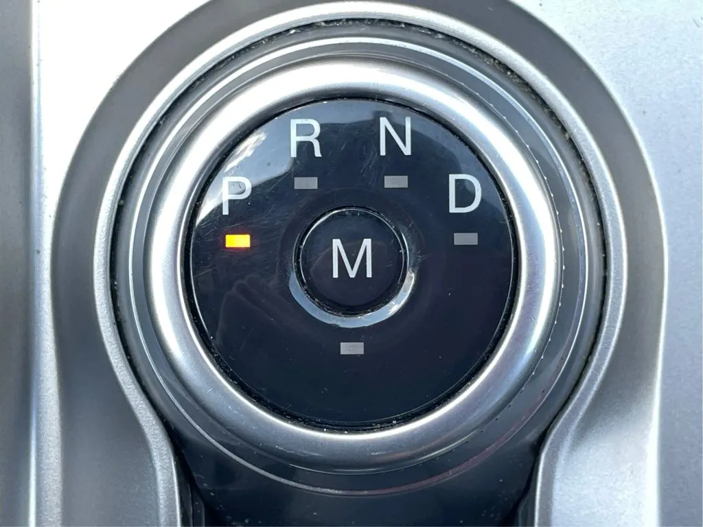 Ford Explorer photo 47