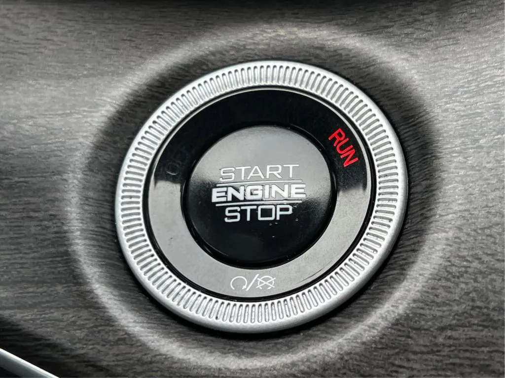 Jeep Grand Cherokee photo 41