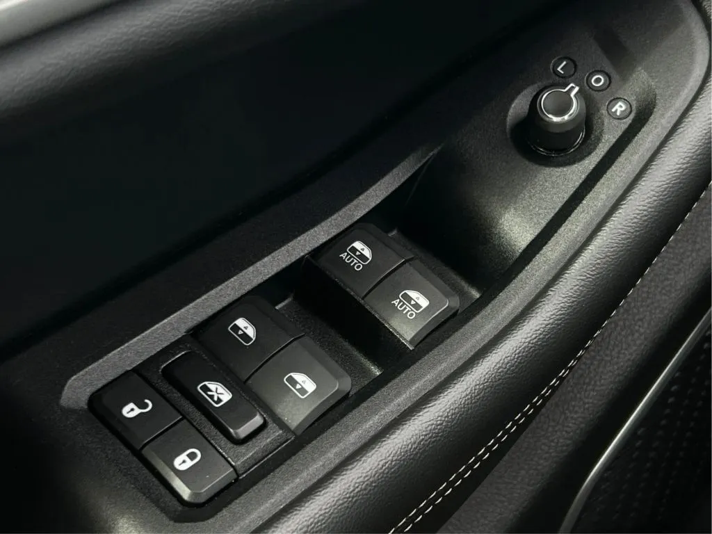 Jeep Grand Cherokee photo 46