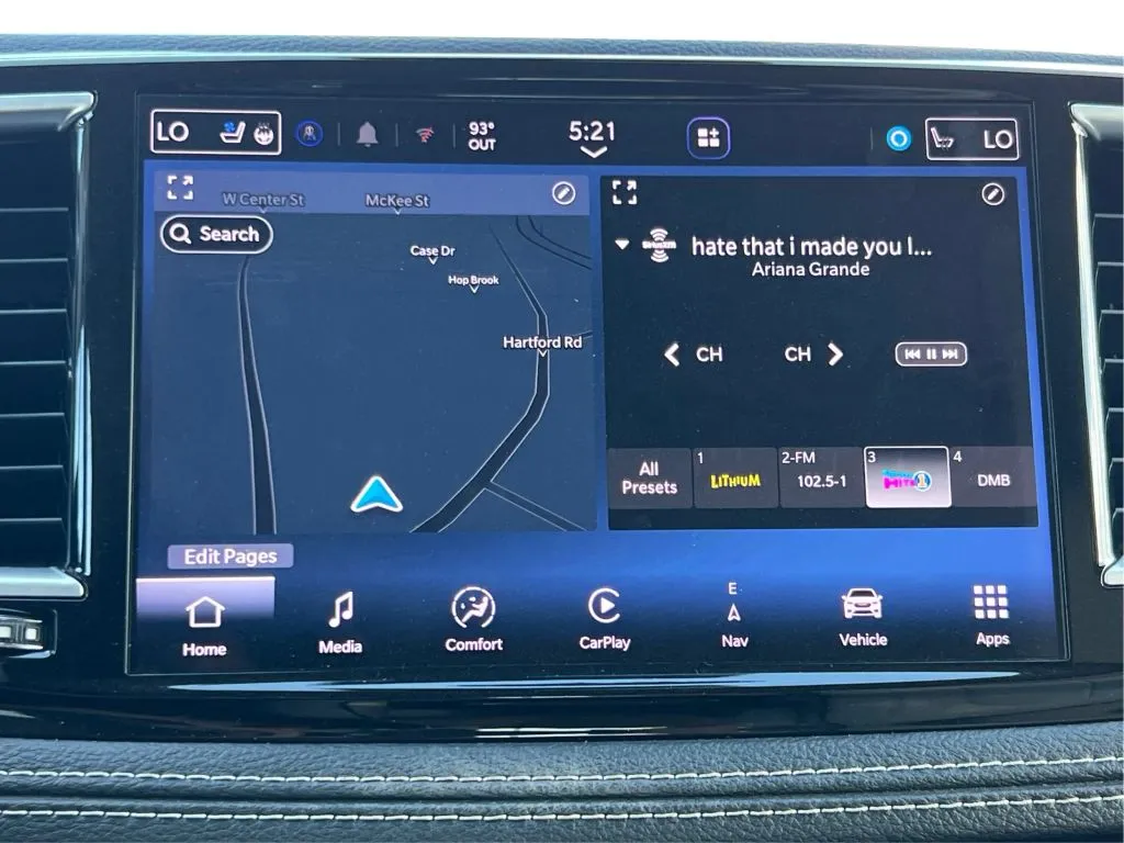 Chrysler Pacifica photo 20