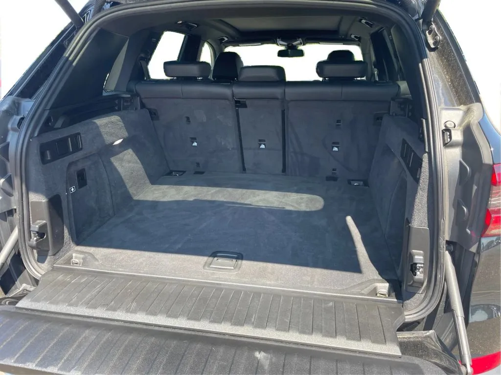 BMW X5 photo 18