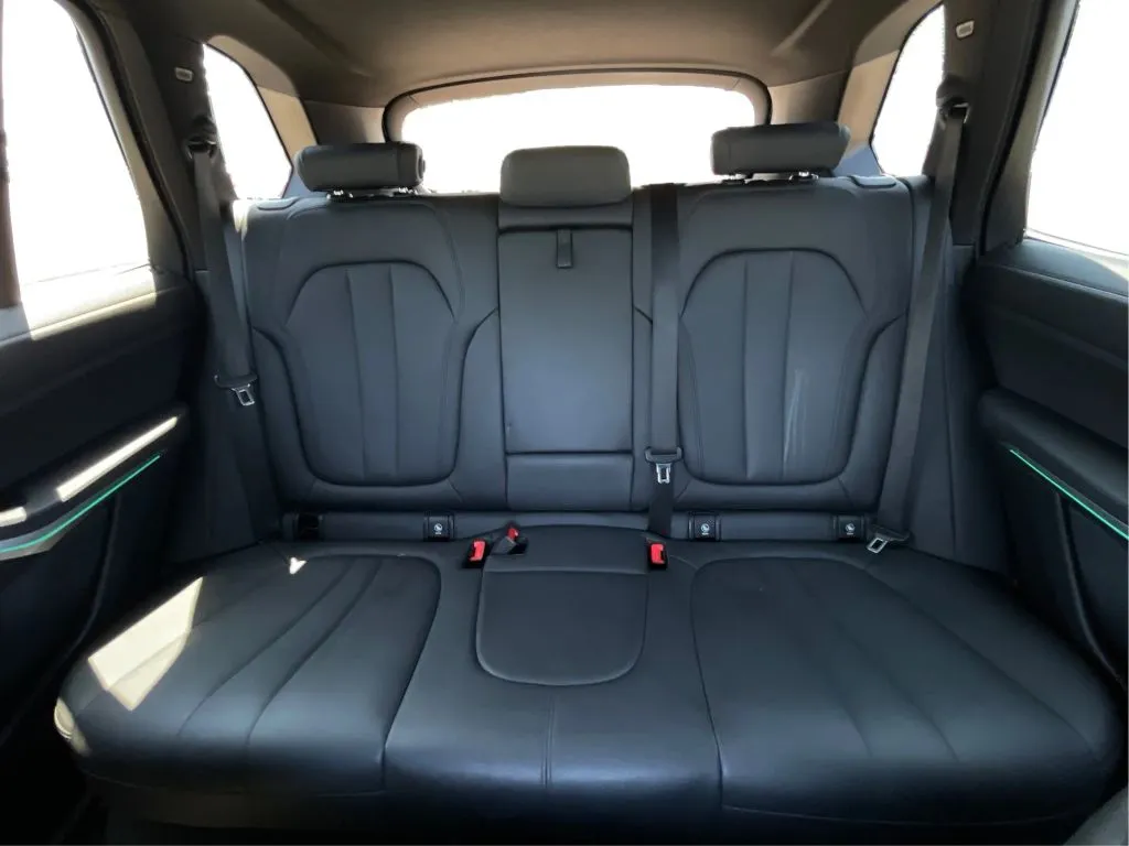 BMW X5 photo 19