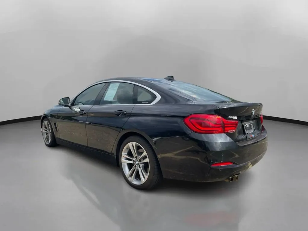 BMW 4 Series photo 13