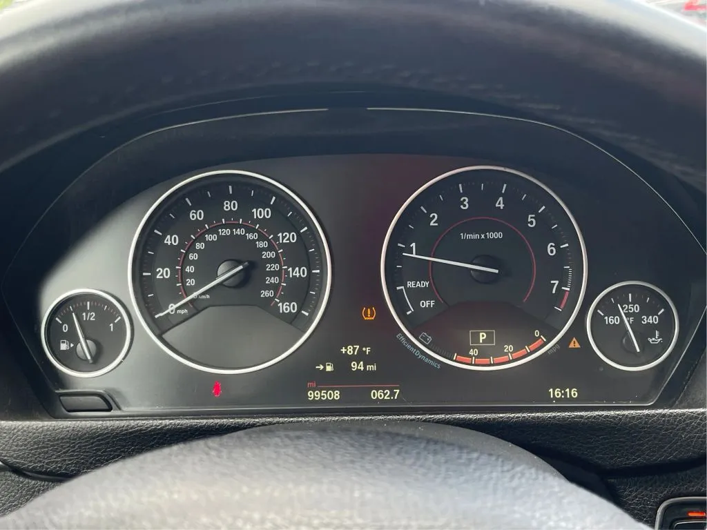 BMW 4 Series photo 22