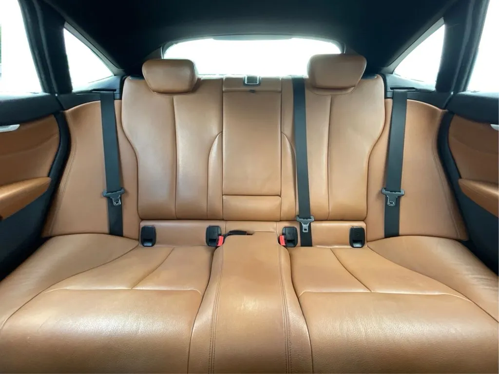 BMW 4 Series photo 19