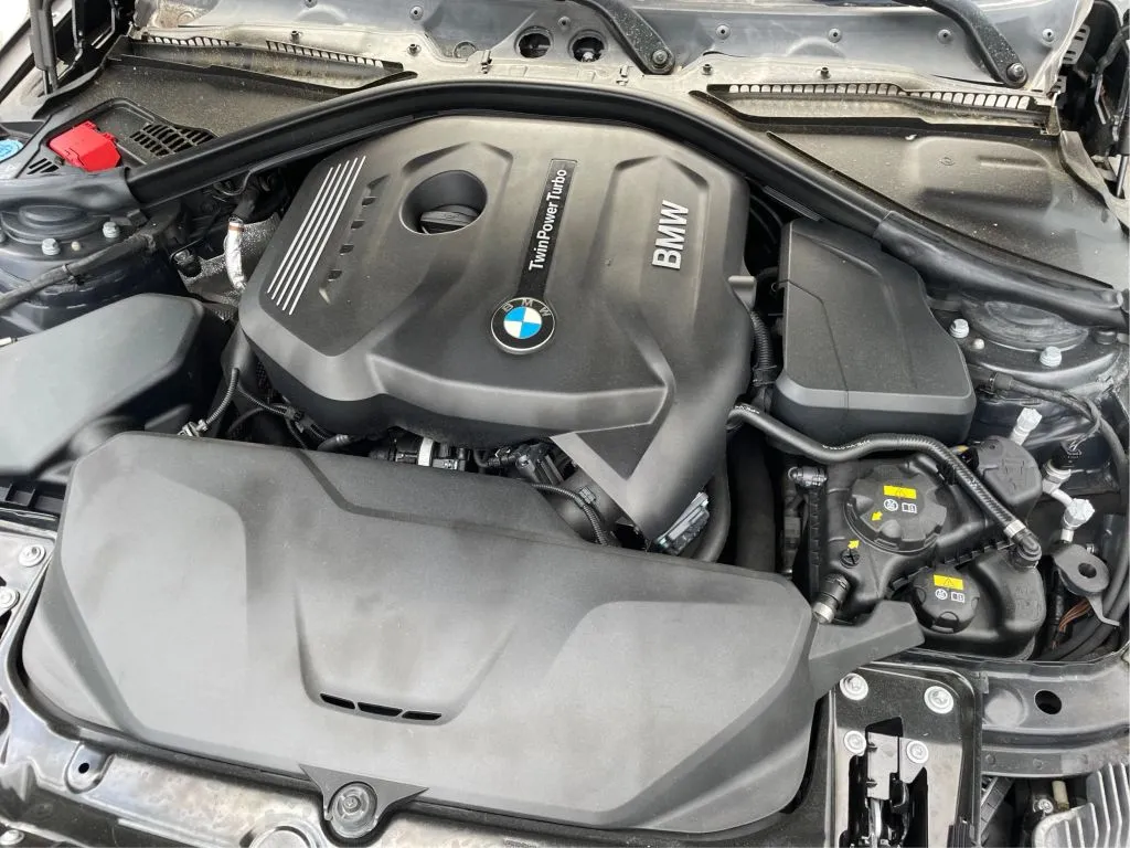 BMW 4 Series photo 29