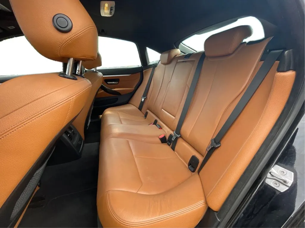 BMW 4 Series photo 17