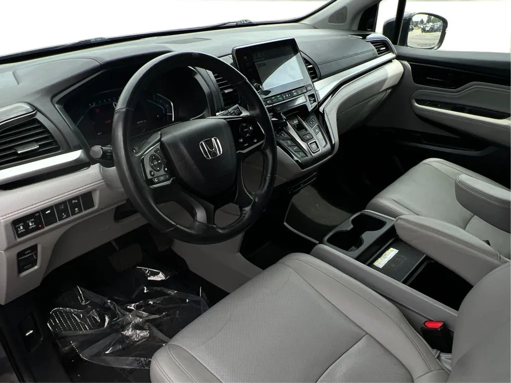 Honda Odyssey photo 16
