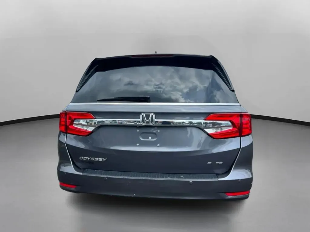 Honda Odyssey photo 11