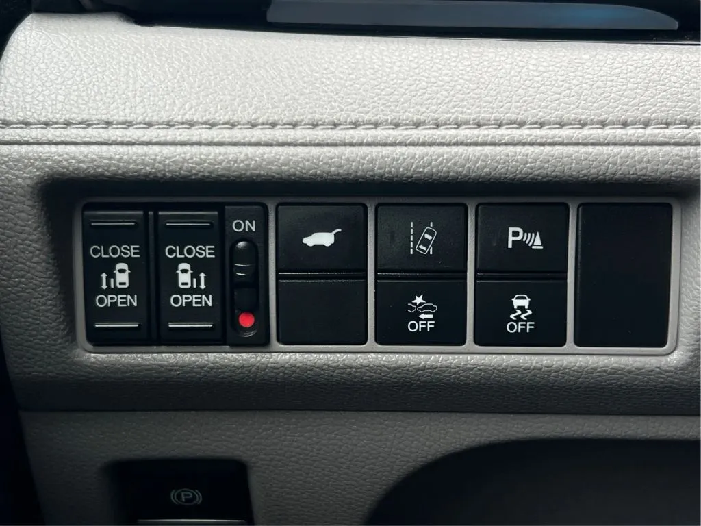Honda Odyssey photo 24