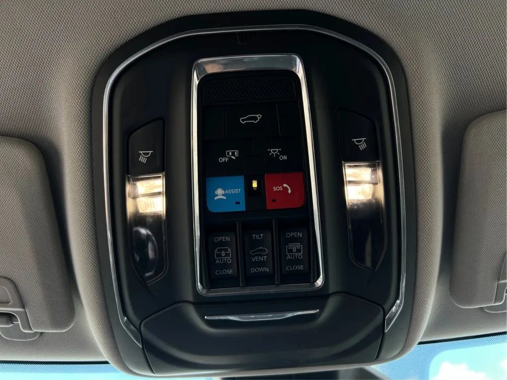 Jeep Grand Cherokee photo 42