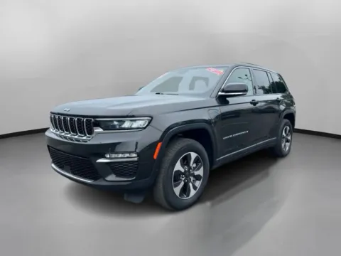 More photos of 2023 Jeep Grand Cherokee 4xe Sport Utility 4D at Drivemax, CT