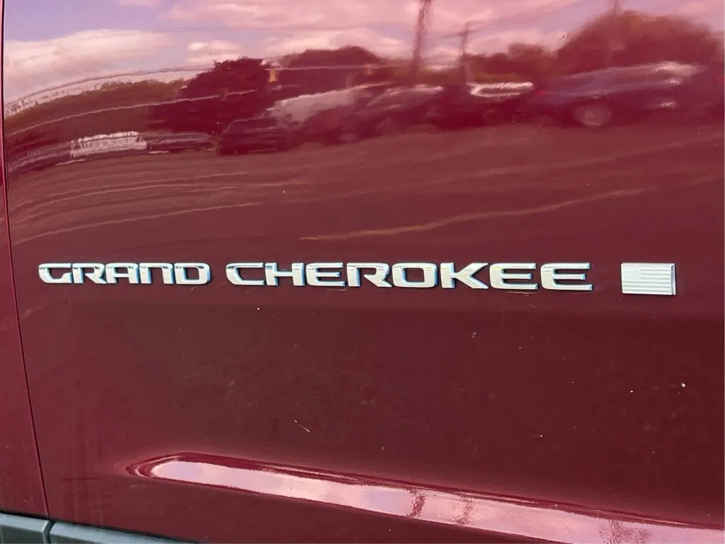 Jeep Grand Cherokee photo 30