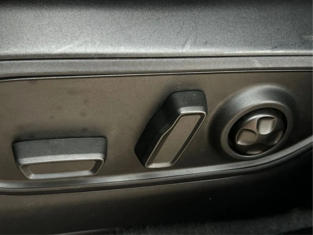 Jeep Grand Cherokee photo 25