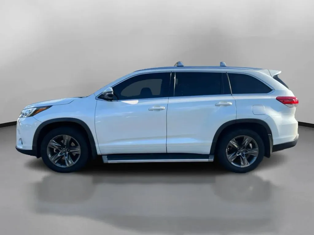 Toyota Highlander photo 15