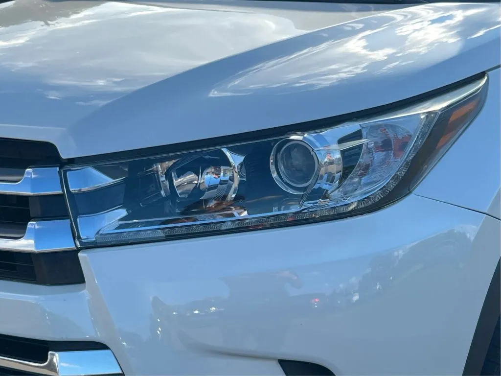 Toyota Highlander photo 33