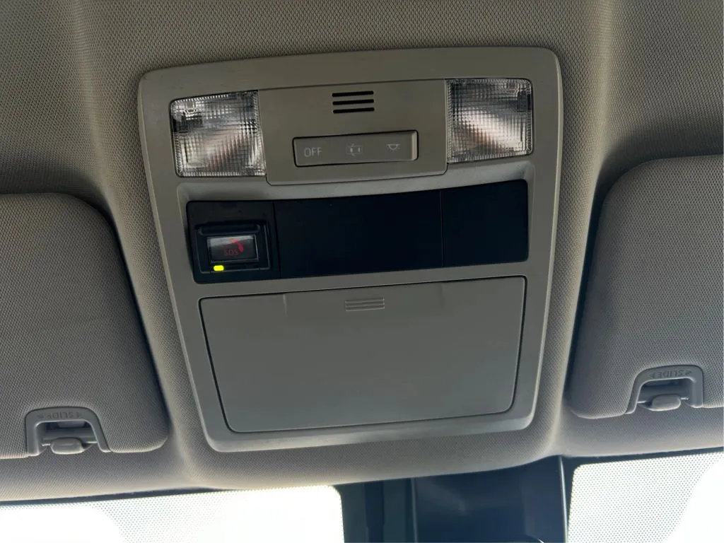 Toyota Tacoma photo 39