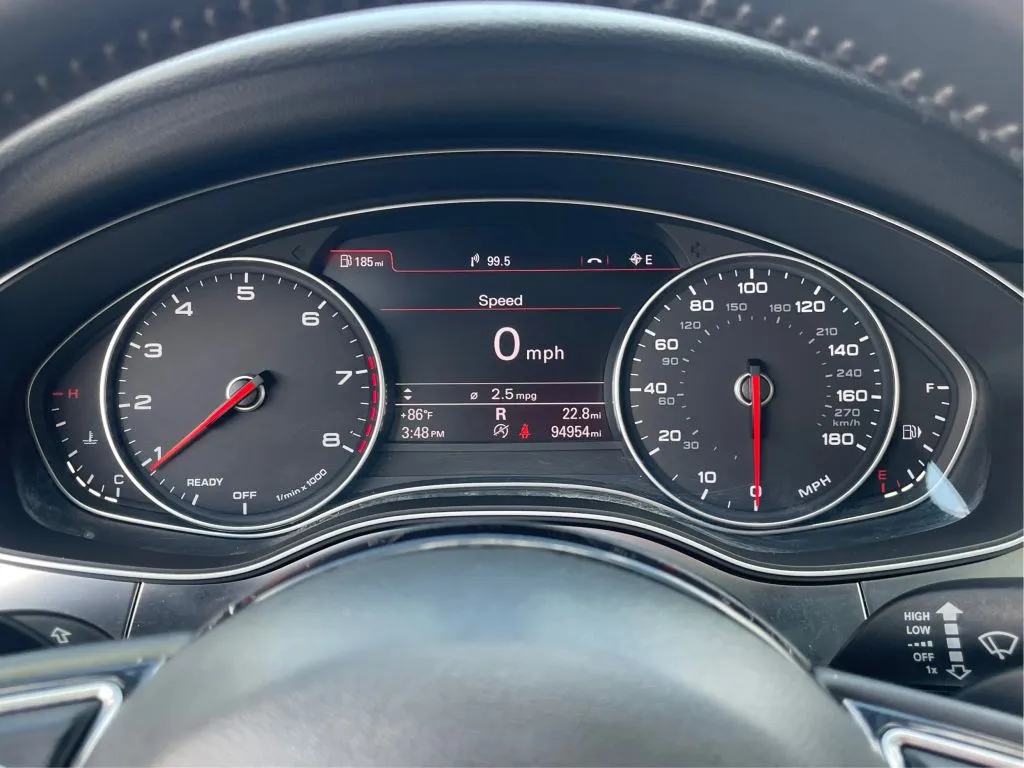 Audi A6 photo 22