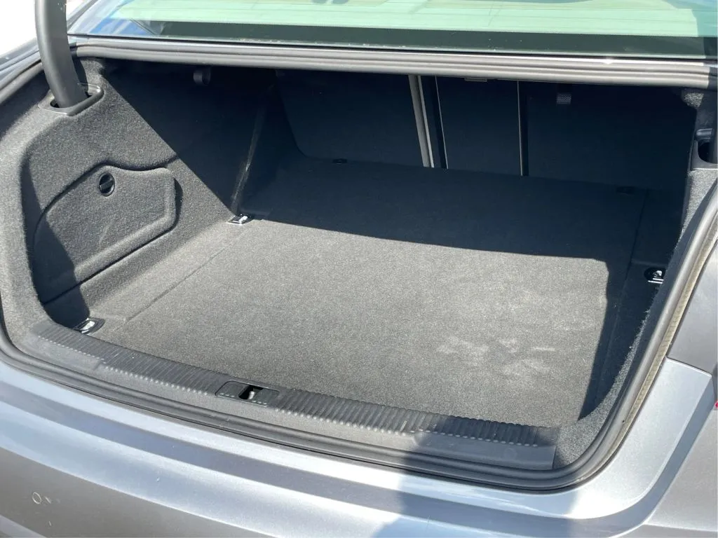 Audi A6 photo 18
