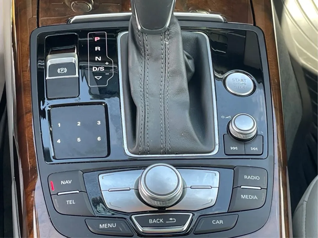 Audi A6 photo 44